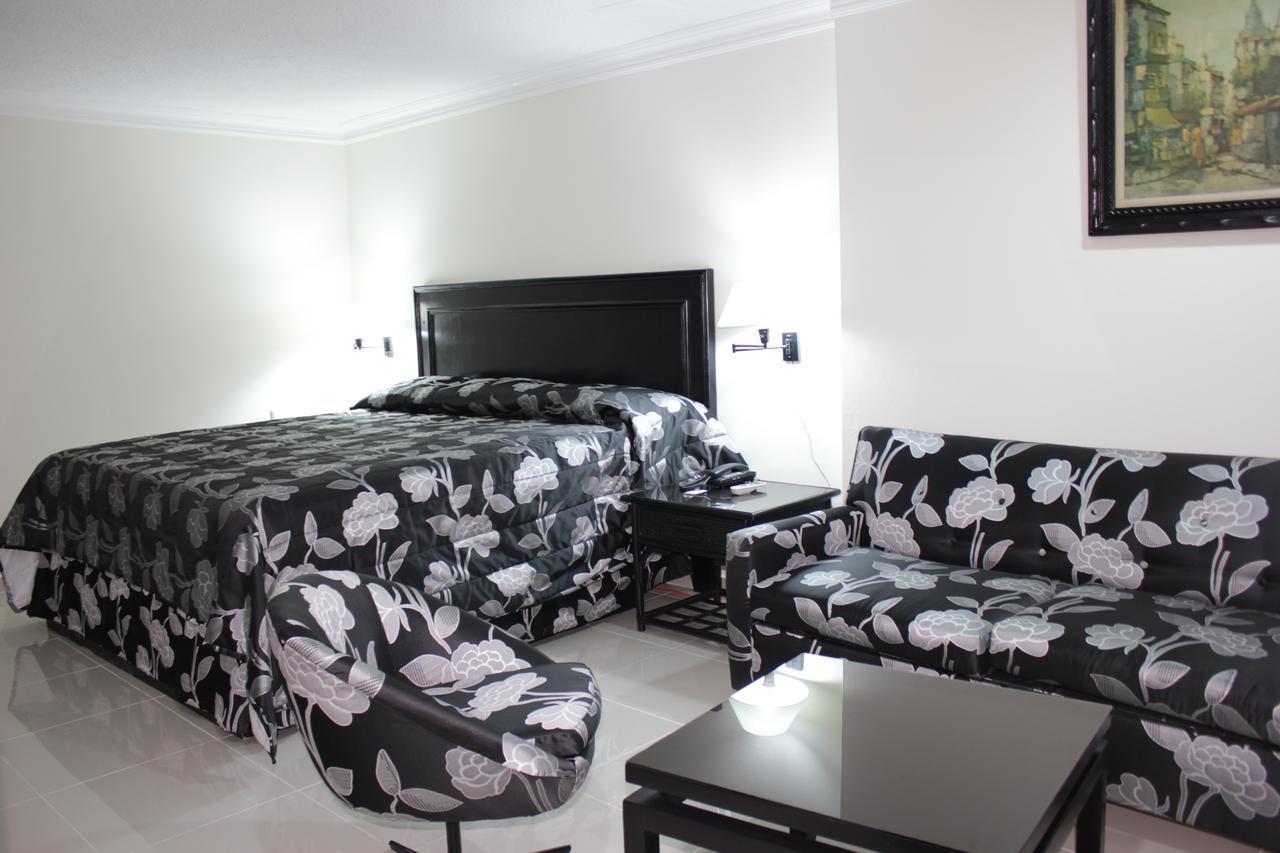 סנטו דומינגו Napolitano Hotel מראה חיצוני תמונה